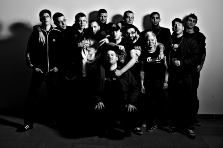 Bull Brigade - Oi Punk de Italie - Discographie & Téléchargement d'album mp3  complet | Pirate-Punk.net Communauté punk & skin et téléchargement de  musique