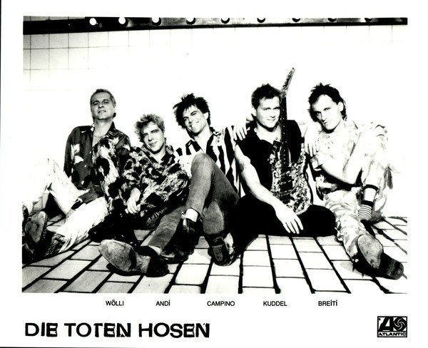 Die Toten Hosen - Punk d'Allemagne - Discographie & Téléchargement d'album  mp3 complet | Pirate-Punk.net Communauté punk & skin et téléchargement de  musique