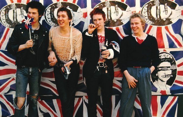 Sex Pistols - Punk de United Kingdom - Discographie & Téléchargement  d'album mp3 complet | Pirate-Punk.net Communauté punk & skin et  téléchargement de musique